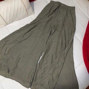 Bell Bottom Pant with Slit